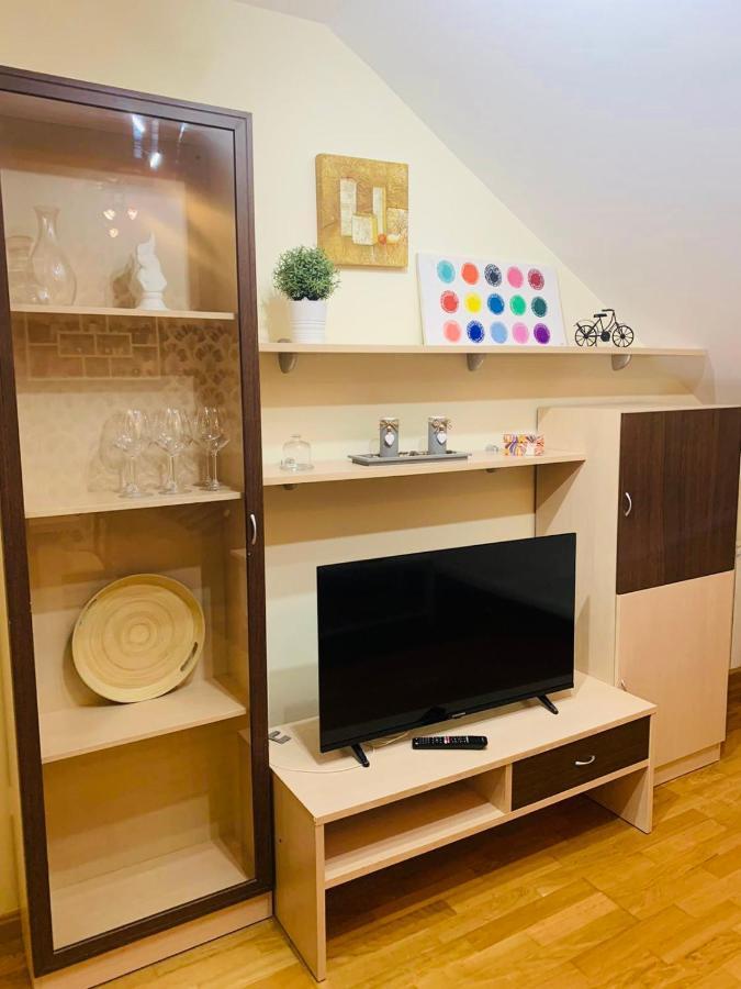 Apartamento Benita Тордесиляс Екстериор снимка